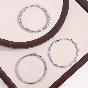 Ensemble de 3 bracelets en acier inoxydable avec chaînes gourmette et serpent argentées