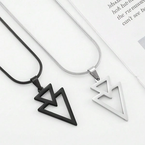 Collier Pendentif Double Triangle Géométrique en Acier Inoxydable Minimaliste pour Hommes Femmes Chaîne de Clavicule Style Industriel