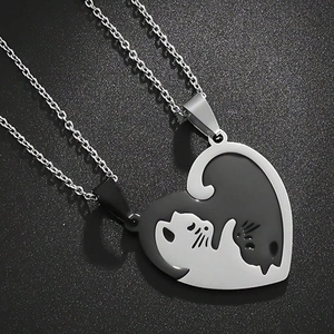 Collier couple chat en forme de cœur en acier inoxydable poli pour amoureux