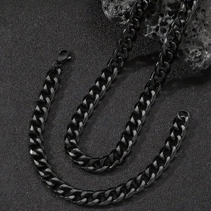 Collana a catena cubana in acciaio inossidabile nero lucido con chiusura a moschettone