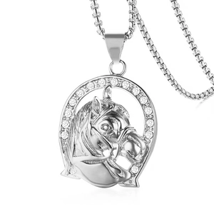 Silver horseshoe pendant with crystal horse head and box chain for hip hop jewelry style