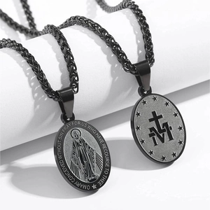 Collier Médaille Miraculeuse en acier noir avec relief Marie et chaîne en épi