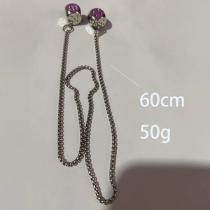 Car mirror dice pendant in purple with 60cm silver chain, 50g weight specifications
