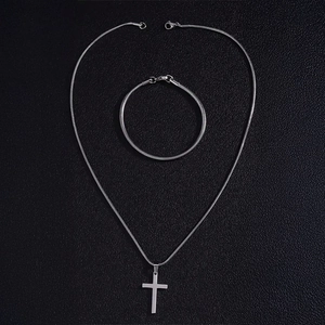 Ensemble Collier Pendentif Croix En Acier Inoxydable Et Bracelet Chaîne Serpent Bijoux Hip Hop Minimalistes Pour Hommes Femmes Argent Accessoires