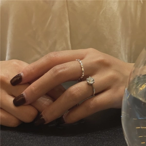 Sparkling S925 sterling silver beaded rings with stacked classic six-prong solitaire ring