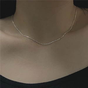 Minimalist S925 sterling silver beaded chain necklace with sparkling cube cut segments