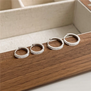 Ensemble de créoles en argent sterling S925 avec pavé de pierres en zircone cubique