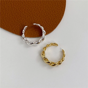 Minimalist S925 sterling silver croissant twisted open rings in gold and silver finishes