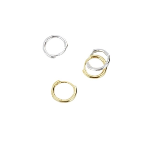 Minimalist S925 sterling silver hoop earrings in polished gold and silver finishes