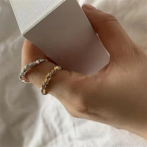 Minimalist S925 sterling silver twisted rope rings in gold and silver finish