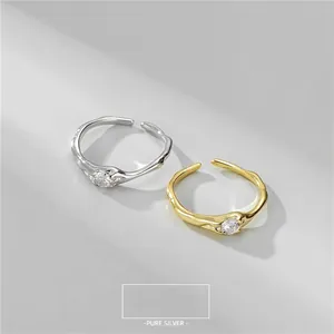 Anello Aperto in Argento Sterling 925 con Texture Irregolare per Donna Anello Regolabile con Zirconia Stile Coreano