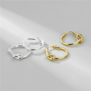 Boucles d'oreilles créoles S925 en argent sterling avec design de nœud doré et argenté