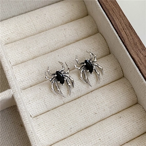 Gothic 925 Sterling Silver Spider Stud Earrings With Black Rhinestone Dark Punk Animal Earrings For Women Men Jewelry Gift