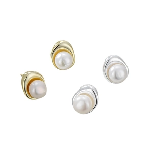 Elegant S925 sterling silver pearl stud earrings set in gold and silver metal finishes