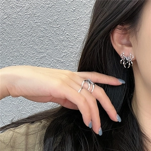 Gothic S925 sterling silver spider earring and ring set with black cubic zirconia accents