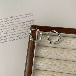 925 Sterling Silver Broken Silver Hoop Earrings For Women Minimalist Geometric Textured Huggie Earrings Retro Fashion Jewelry Gift