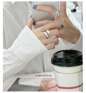 Minimalist S925 sterling silver rings with multi-layer wrap and fluid droplet design