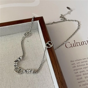 Collier en argent S925 avec pendentif nez de cochon et perles métalliques de style rétro