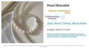 Détail du bracelet en perles d'argent S925 et perles d'eau douce avec pendentif coeur