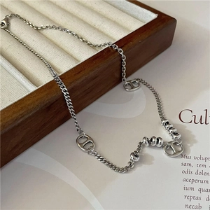 Collier nez de porc en argent sterling S925 avec chaîne asymétrique et pendentifs