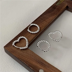 S925 sterling silver heart and round hoop earrings with bubble textured beaded design