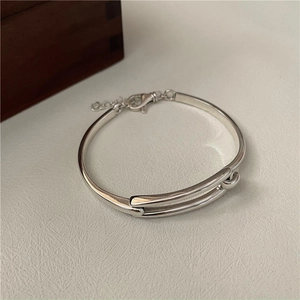 S925 sterling silver geometric interlocking double ring bracelet with adjustable chain