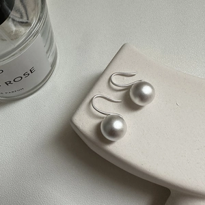 S925 sterling silver matte ball drop earrings with elegant frosted finish in minimalist style