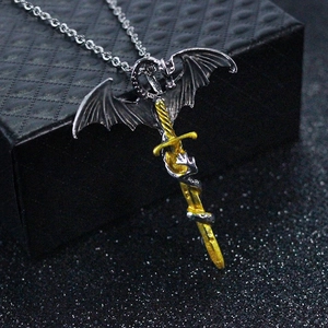 Hip Hop Rock Mens Dragon Sword Pendant Necklace Luminous Glow In Dark Alloy Mythical Gothic Punk Jewelry Necklace