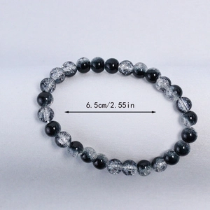 Dettaglio del bracciale di 8mm che mostra il diametro interno di 6,5 cm