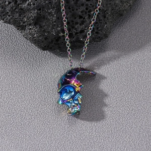 Collier avec Pendentif Crâne Gothique à Demi Visage pour Homme Chaîne en Alliage Iridescent Or Antique Argent Noir Bijoux Punk Rock