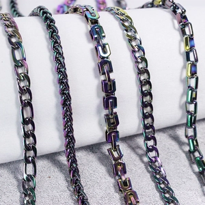 Collier en Acier Inoxydable Arcobaleno Hip Hop pour Hommes Femmes Chaîne Cubaine Figaro Électroplaquée Irisée Bijoux Punk Tendance