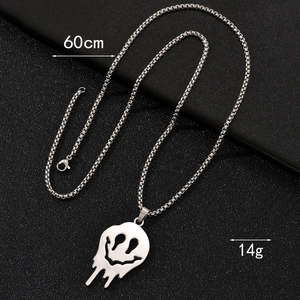 Pendentif smiley fondu gothique en acier inoxydable argenté avec chaîne de boîte 60cm