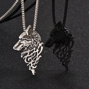 Punk Alloy Wolf Head Pendant Necklace For Men Vintage Hollow Out Electroplated Animal Jewelry Retro Hip Hop Box Chain Jewelry