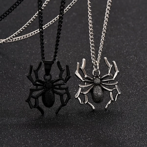 Gothic Spinne Anhänger Halskette in Schwarz und Silber für Halloween Schmuck Style