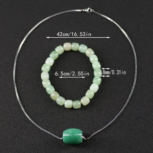 Vue détaillée des dimensions de l'ensemble collier et bracelet en aventurine verte