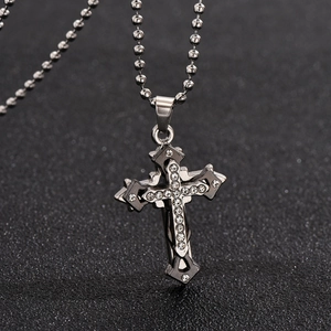 Collana con Pendente a Croce da Uomo Gotica in Lega con Strass Gioielli Religiosi con Catena a Sfere Collane alla Moda
