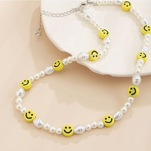 Collier Perlé Avec Imitation Künstliche Perle Et Künstliche Perles Sourire En Acrylique Bijoux Streetwear Tendance Pour Hommes Et Femmes