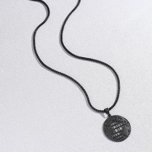 Minimalist Stainless Steel Hollow Out World Map Earth Pendant Necklace Elegant Box Chain Fashion Jewelry For Men Women