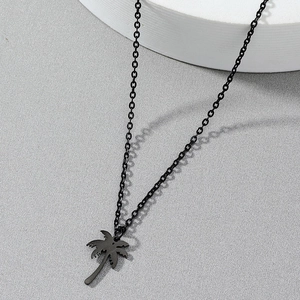 Collier palmier en acier inoxydable noir mat avec pendentif tropical minimaliste