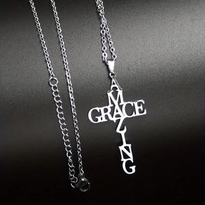 Collier en acier inoxydable argenté avec pendentif croix lettres Amazing Grace pour homme