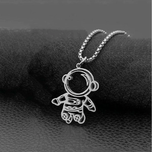 Collana con Pendente Astronauta Cavo in Acciaio Inossidabile Minimalista per Uomo Donna Gioielli alla Moda Astronauta Catena a Scatola Argento