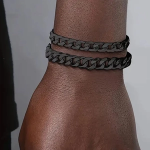 Mattschwarzes Edelstahl Curb Chain Armband Set für Herren im modernen Punk-Stil