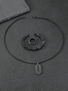 Set di gioielli da uomo nero opaco con collana a fulmine e bracciale stile industriale