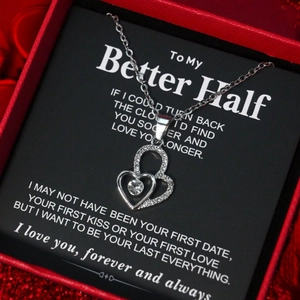 Elegante collana con doppio ciondolo a cuore e strass in confezione regalo rossa