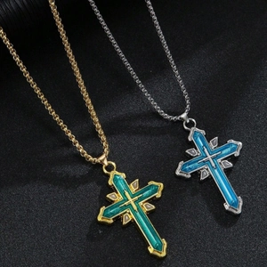 Collier Pendentif Croix de Flamme Multicouche en Acier Inoxydable Vintage Bijoux Gothiques Personnalisés pour Hommes Femmes