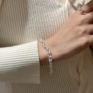 S925 sterling silver U-shaped horseshoe chain bracelet with textured engraved metal links