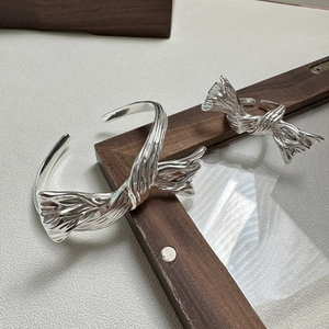 S925 sterling silver open bracelet and ring set with abstract draped design