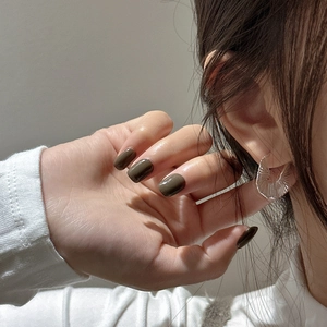 S925 sterling silver fan-shaped pleated earrings featuring unique textured fold designs