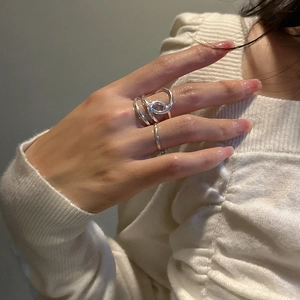S925 Sterlingsilber Knotenstapelring-Set mit minimalistisch verflochtenem Design