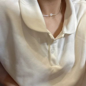 Minimalist S925 sterling silver snake bone choker with a central knot design for women